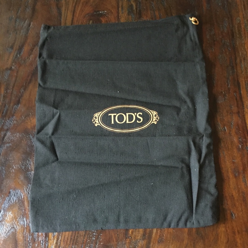 Tod’s dust bag for shoes